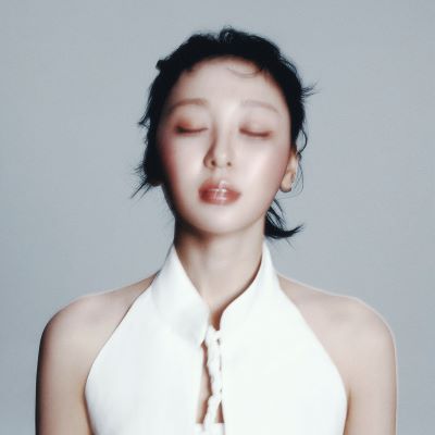 Yves Viola Cover